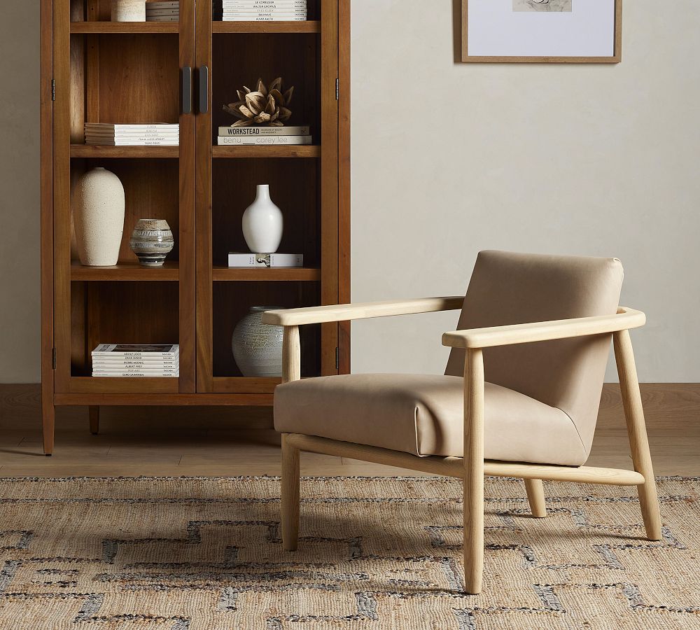 Giovanna Chair
