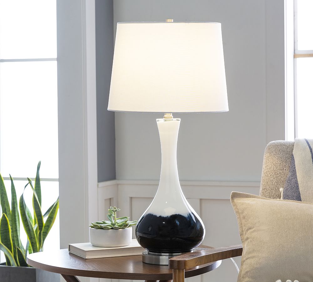 Chalmers Ceramic Table Lamp (28&quot;)