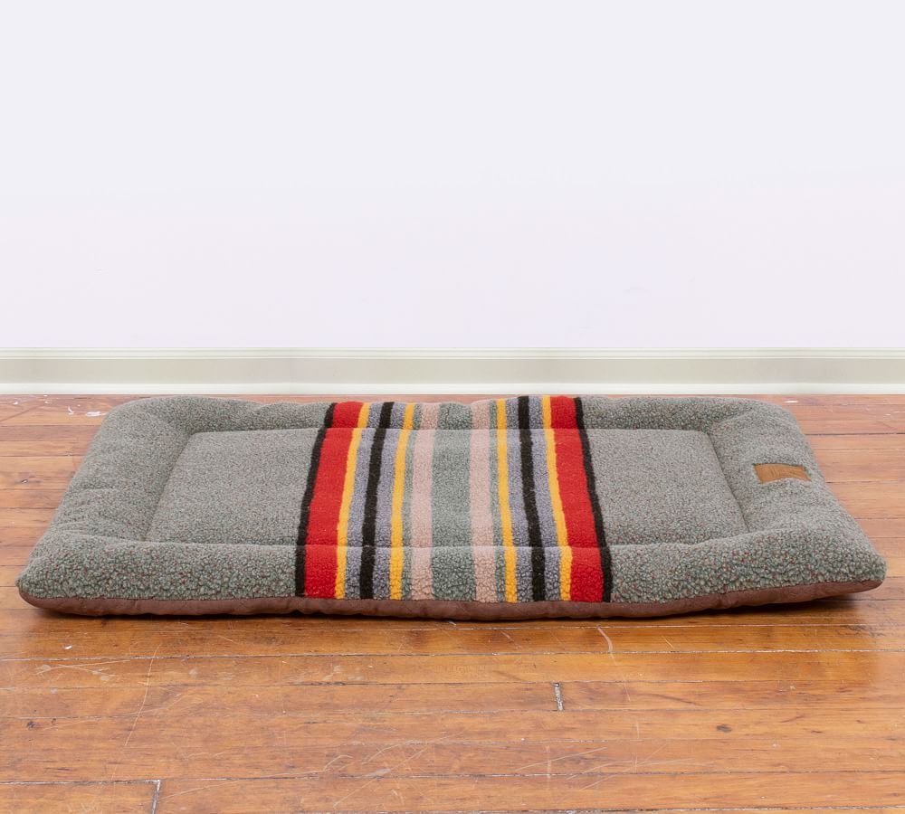 Pendleton&#174; Vintage Camp Comfort Cushion Pet Bed