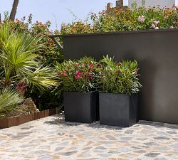 Lightweight Handcrafted Fiber stone Cube Indoor/Outdoor Planters