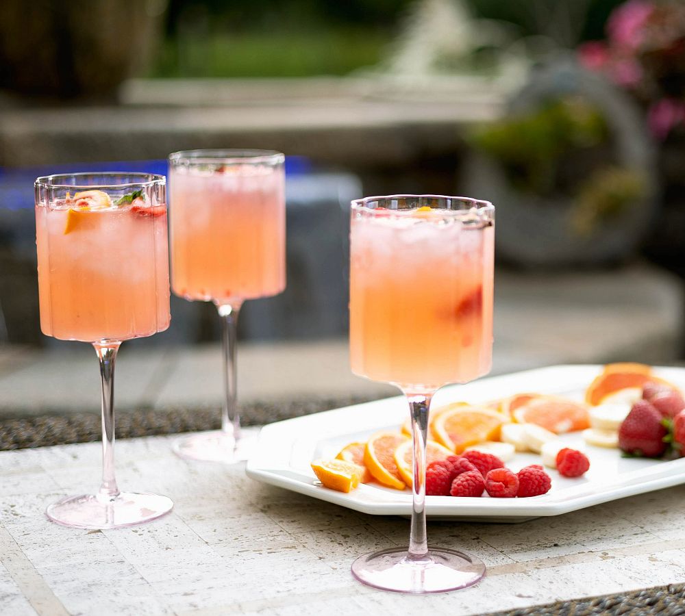 Scalloped Rim Wine Glass