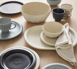 Mendocino Stoneware 16-Piece Dinnerware Set