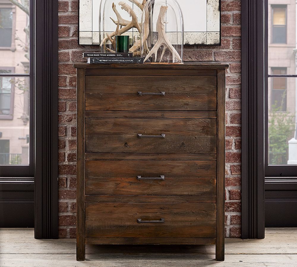 Paulsen Reclaimed Wood 4-Drawer Dresser (33&quot;)