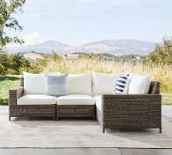 Torrey Wicker 5-Piece Square Arm Outdoor Sectional (101&quot;)