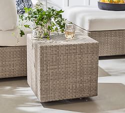 Belvedere Wicker Bunching Cube Outdoor Side Table (18&quot;)