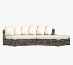 Huntington Wicker Rounded Outdoor Sectional (137&quot;)
