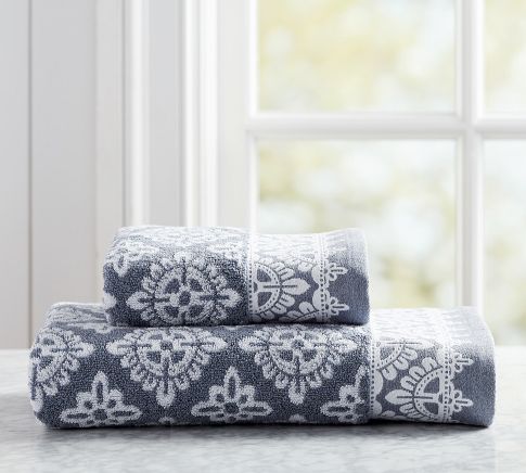 Alva Organic Jacquard Bath Towel, Blue Lagoon