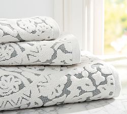 Sammie Tile Sculpted 650-gram Weight Bath Towel