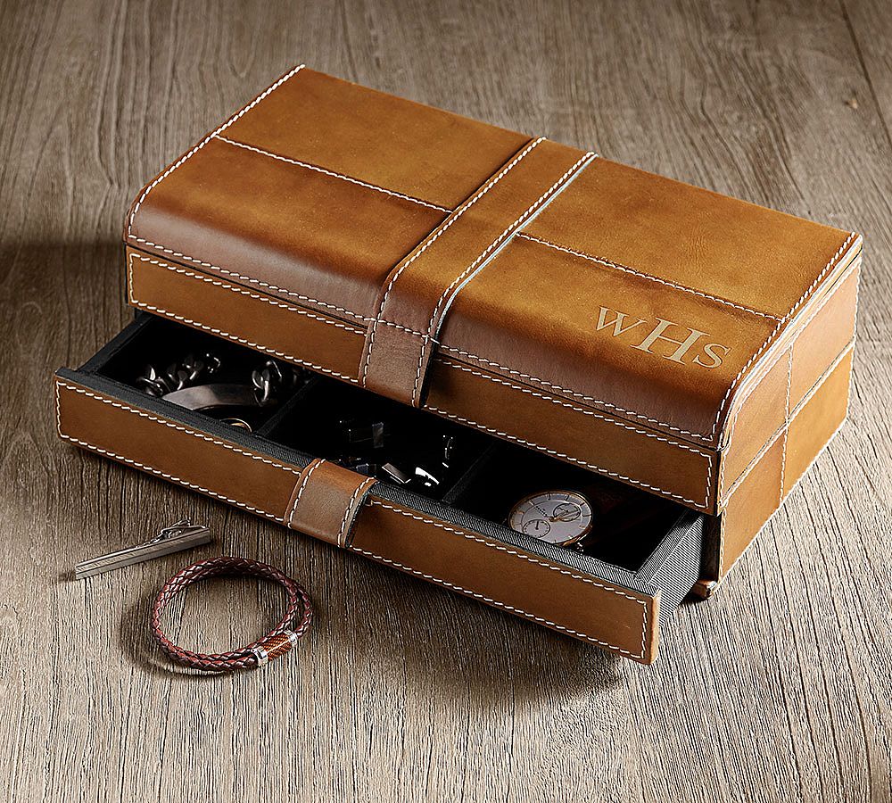 Beckett Leather Valet