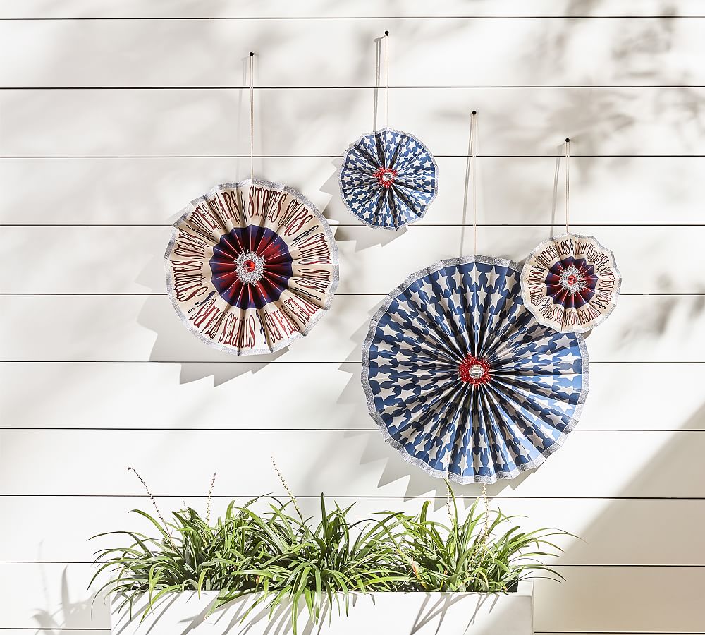 Americana Paper Pin Wheel - Set Of 4