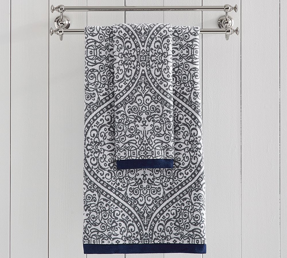Clarissa Jacquard Bath Towel