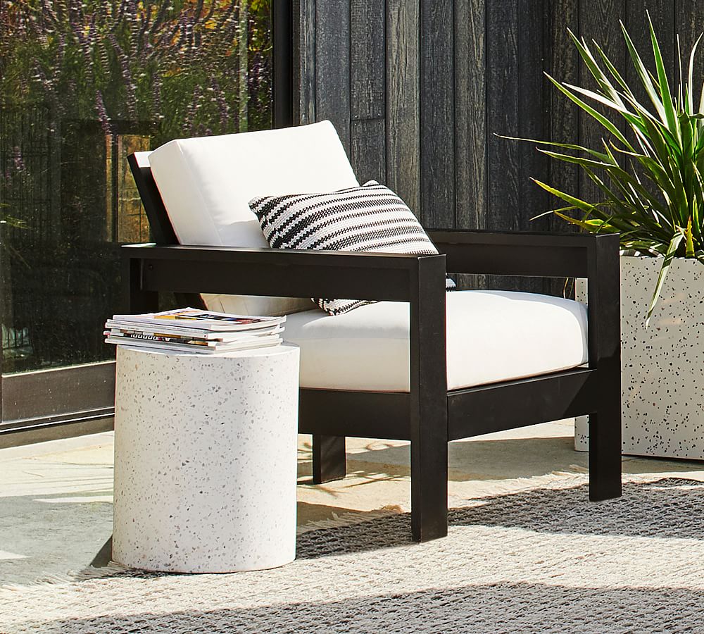 Terrazzo Concrete Round Outdoor Side Table (15&quot;)