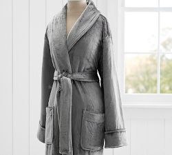 Cozy Luster Robe