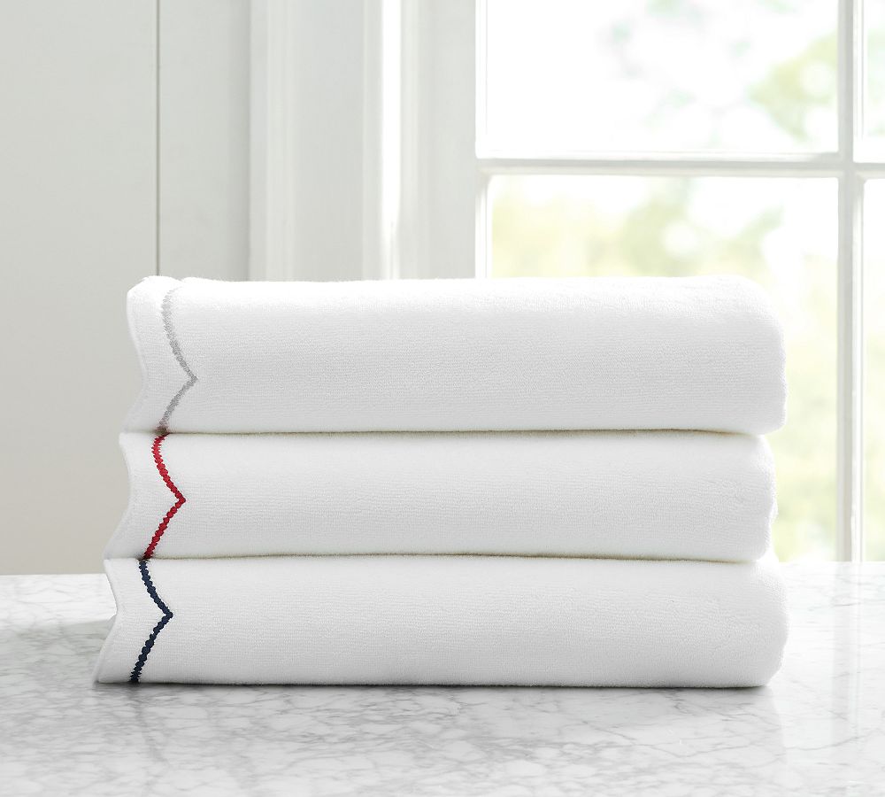 Scalloped Dot Organic Embroidered Towel