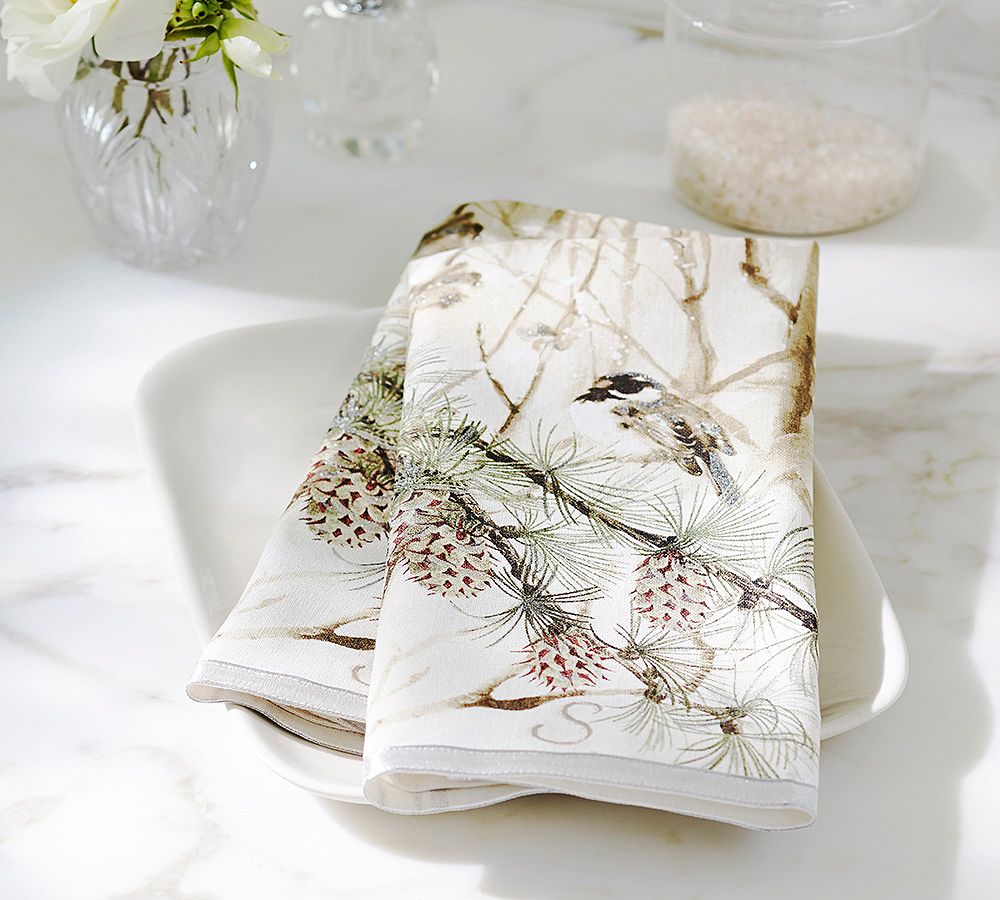 Snow Pine Bird Guest Towel, Set of 2