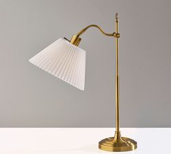 Dahlia Metal Table Lamp (26&quot;)