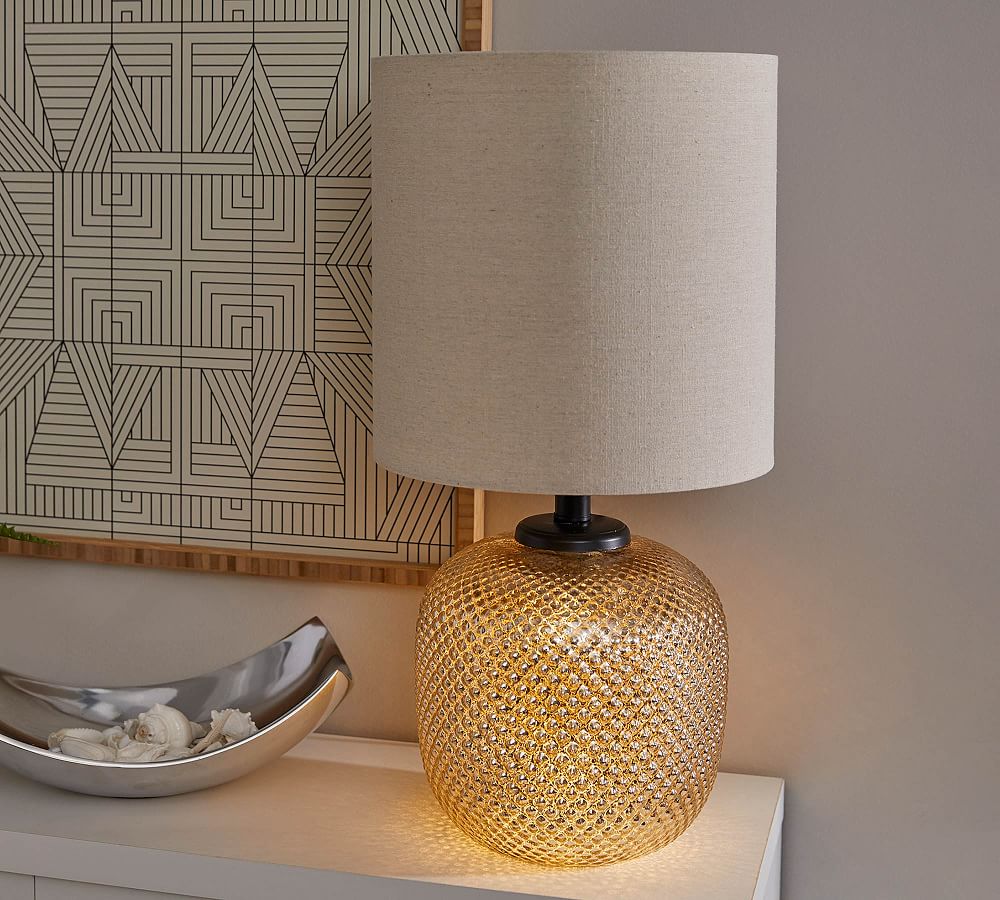 Rosalynn Glass Table Lamp (22&quot;)