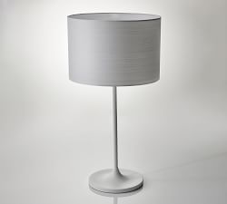 Lee Table Lamp (23&quot;)