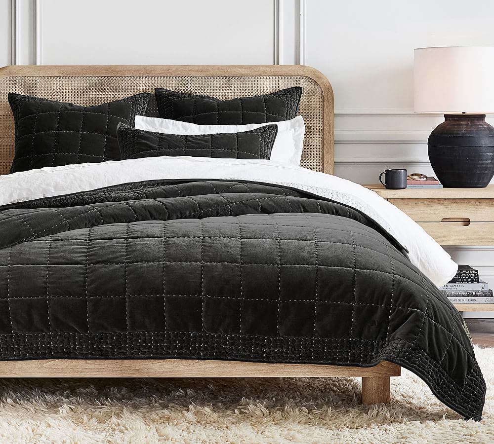 Open Box: Velvet Handcrafted Box Stitch Quilt