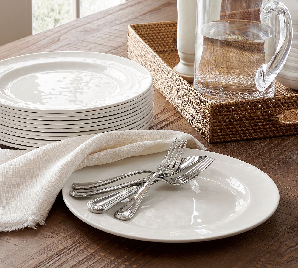 Caterer's Box Outdoor Melamine Dinner Plates - Set of 12