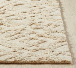 Everleigh Performance Textured Rug