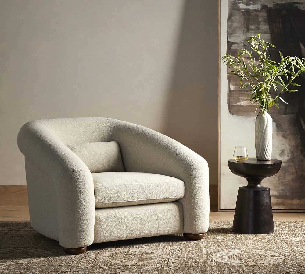 Nadiya Chair
