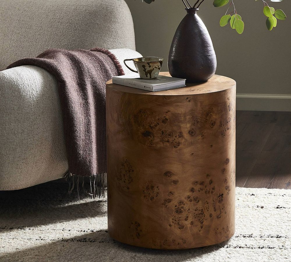Crescent Round End Table (18&quot;)