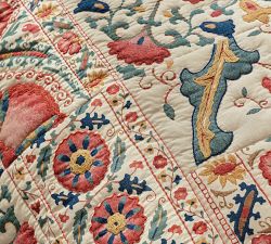Paige Suzani Quilt