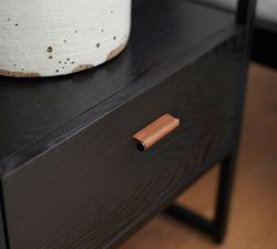 Hardy Nightstand