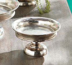 Wilfred Pedestal