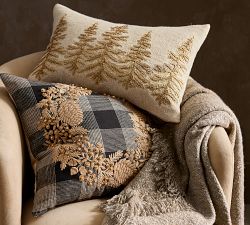 Geoffry Wreath Plaid Embellished Pillow