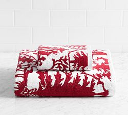 Clara Jacquard Towel