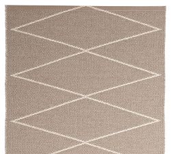 Pappelina Max Reversible Outdoor Rug