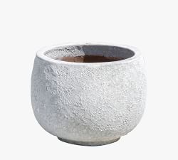 Kendra Planters