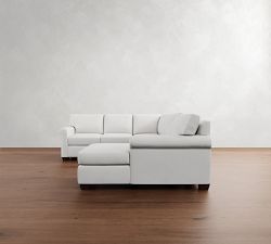 York Roll Arm 4-Piece Chaise Sectional (116&quot;)