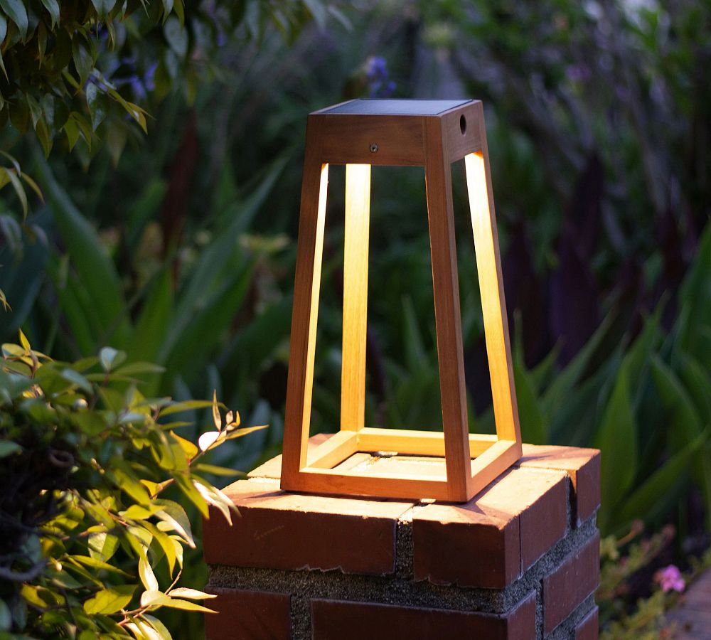 York Solar LED Lantern
