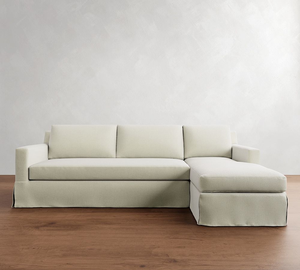 York Square Arm Slipcovered Chaise Sectional (84&quot;&ndash;114&quot;)
