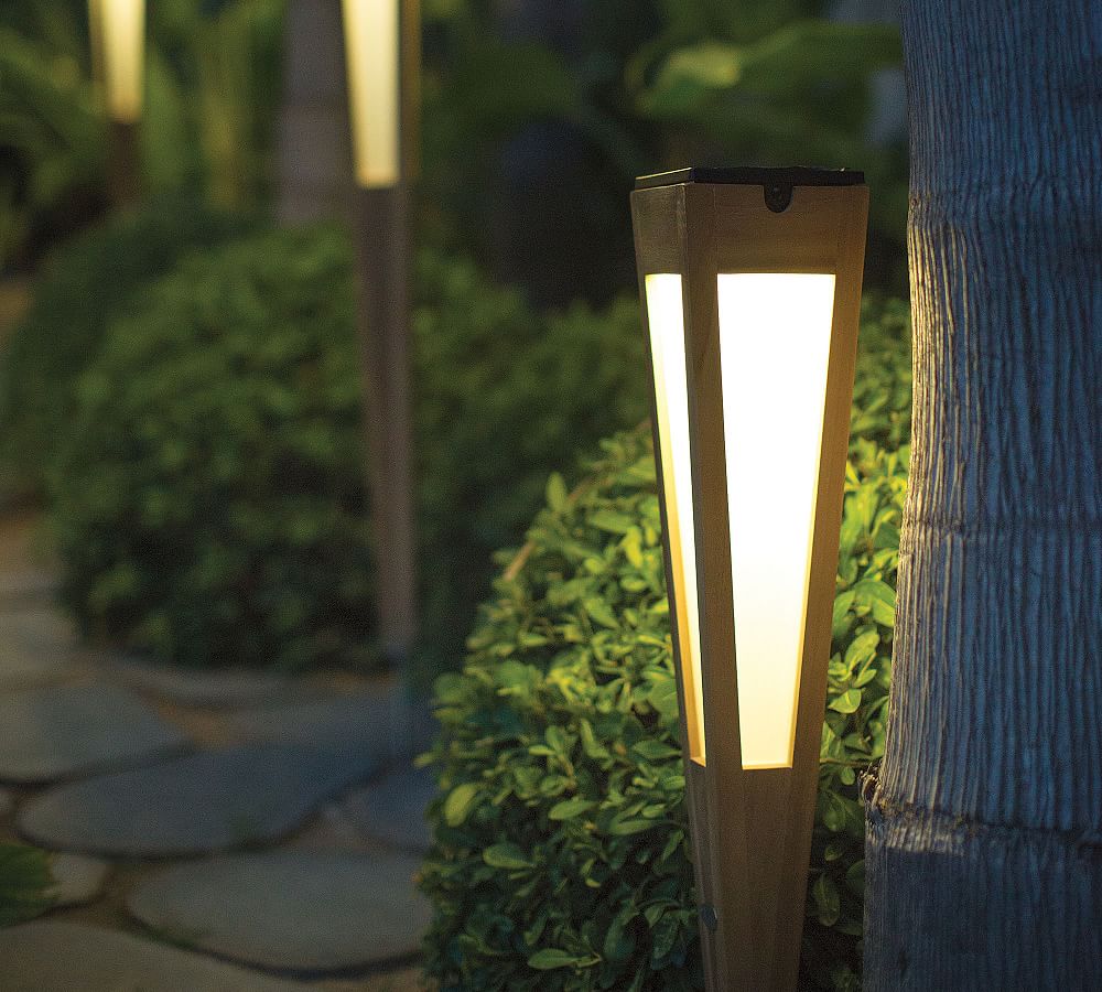 Rohini Outdoor Solar Torch