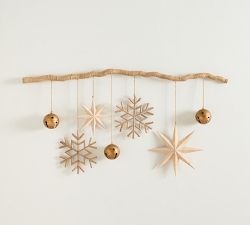 Holiday Curtain Wall Art
