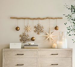 Holiday Curtain Wall Art
