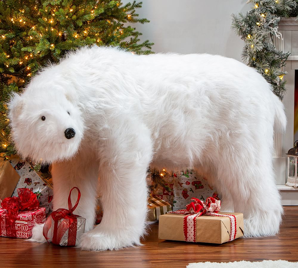 Moving Polar Bear