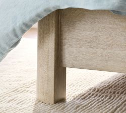 Aptos Bed