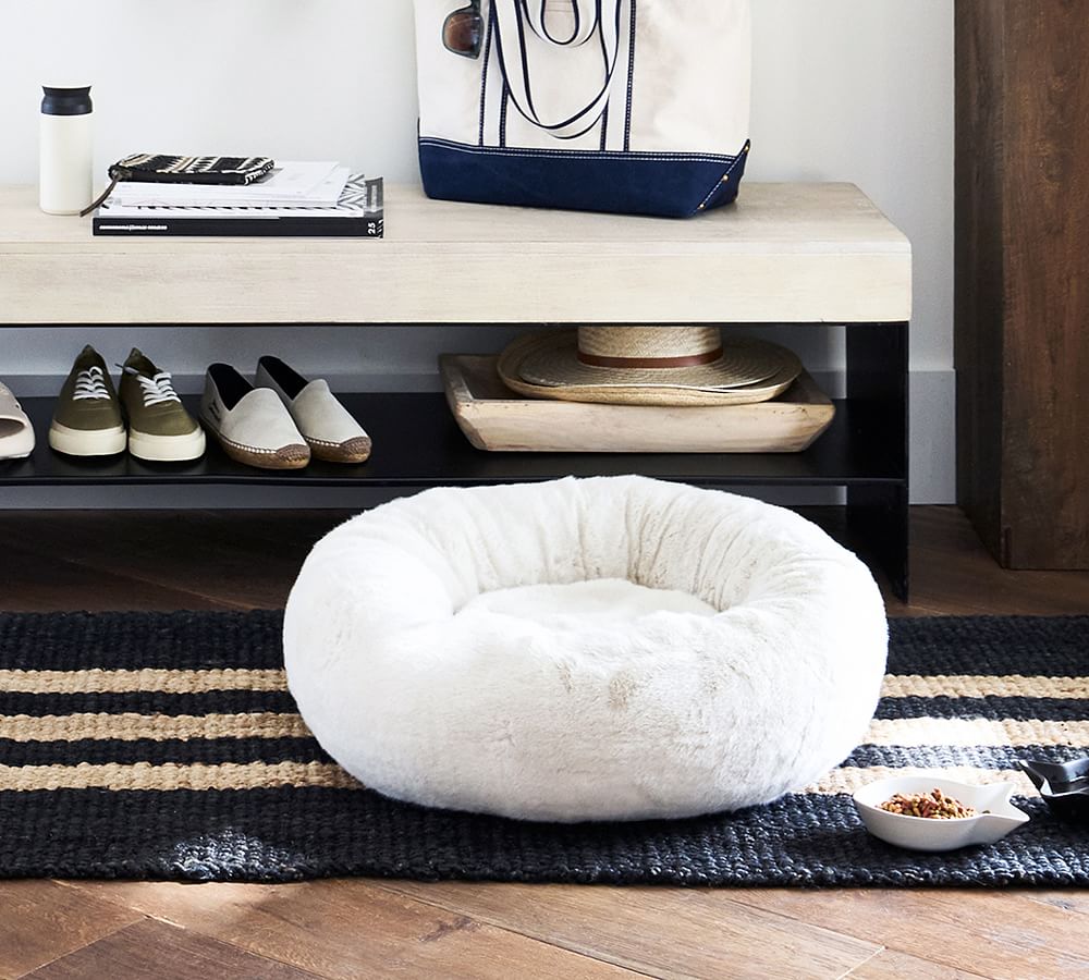 Round Faux Fur Alpaca Pet Bed