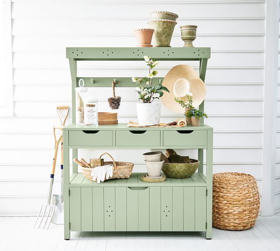 Julia Berolzheimer Potting Station