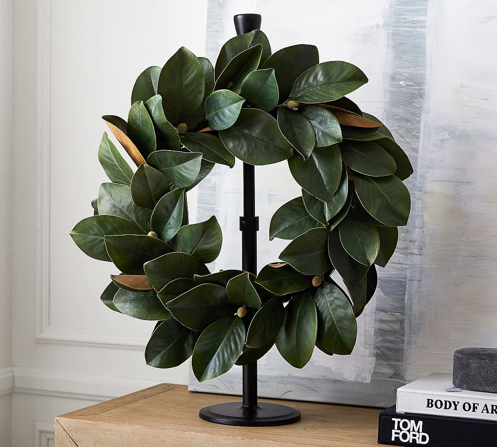 Adjustable Height Standing Wreath Hanger