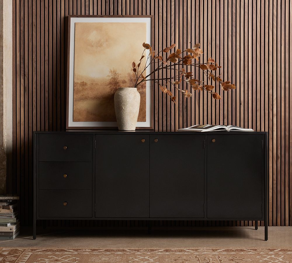 Harmon Buffet (74&quot;)
