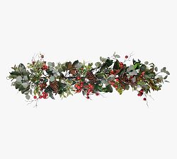 Holiday Deluxe Garland