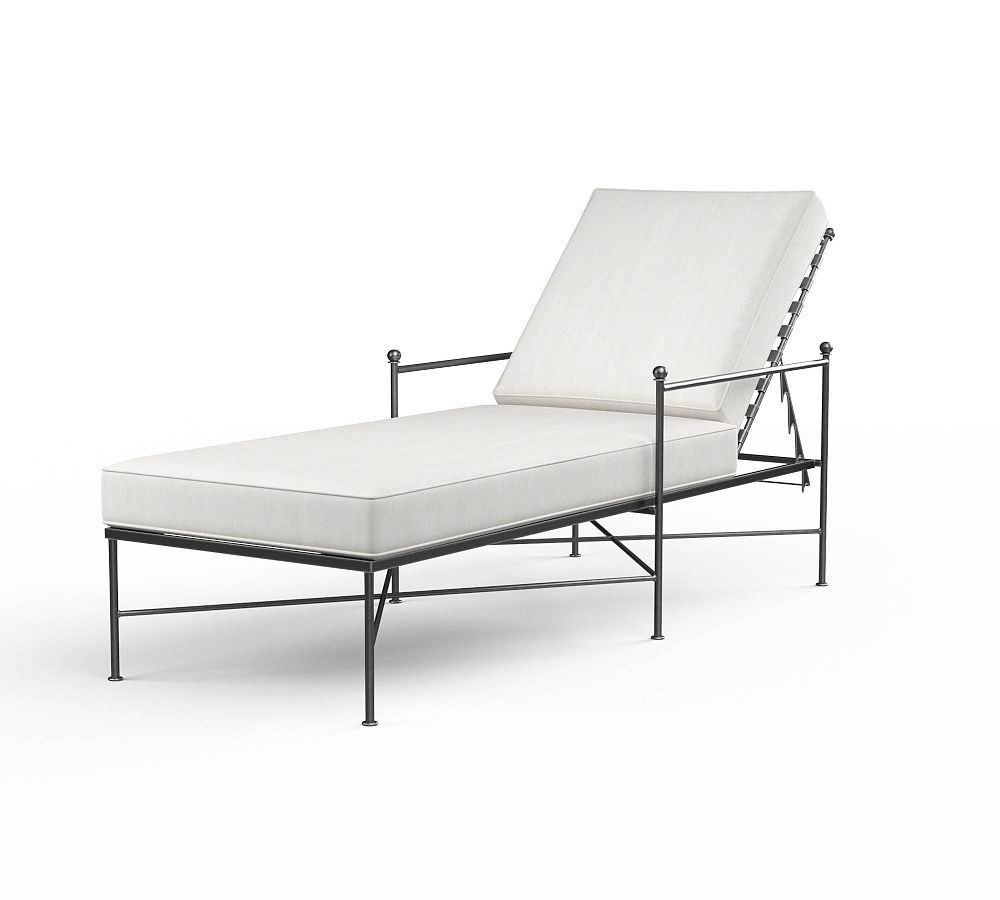 Bowie Metal Chaise Lounge