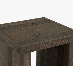 Corte Square End Table (21.5&quot;)