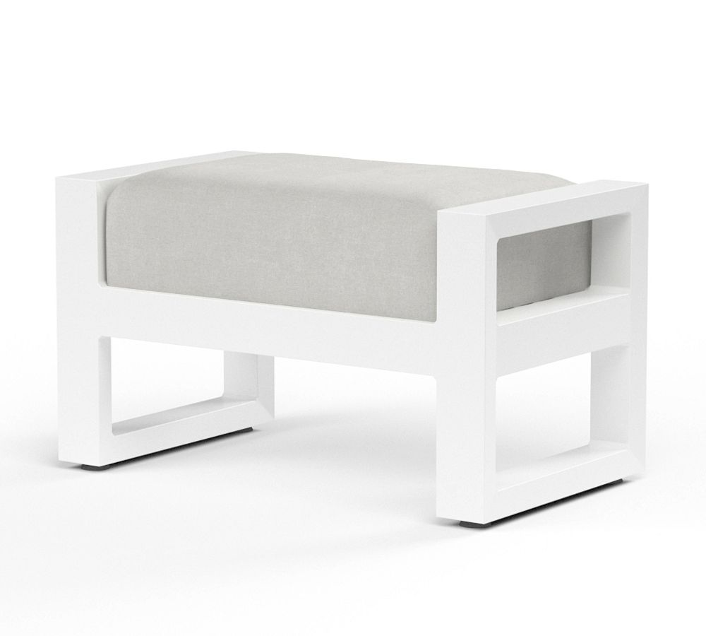 Canva Metal Outdoor Ottoman